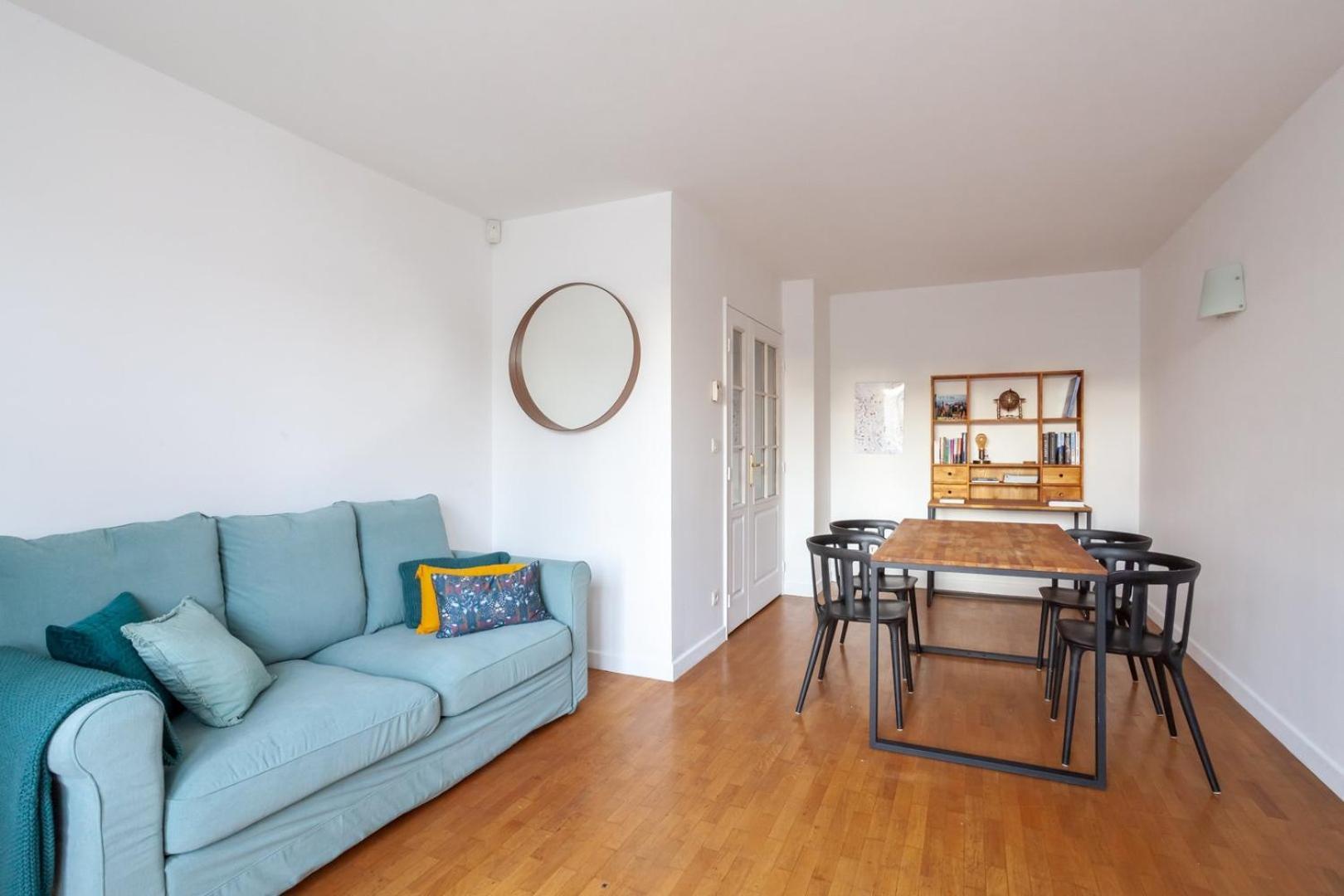 Spacious 1Br | Near City Center & Baby-Friendly! Apartment Lyon Luaran gambar